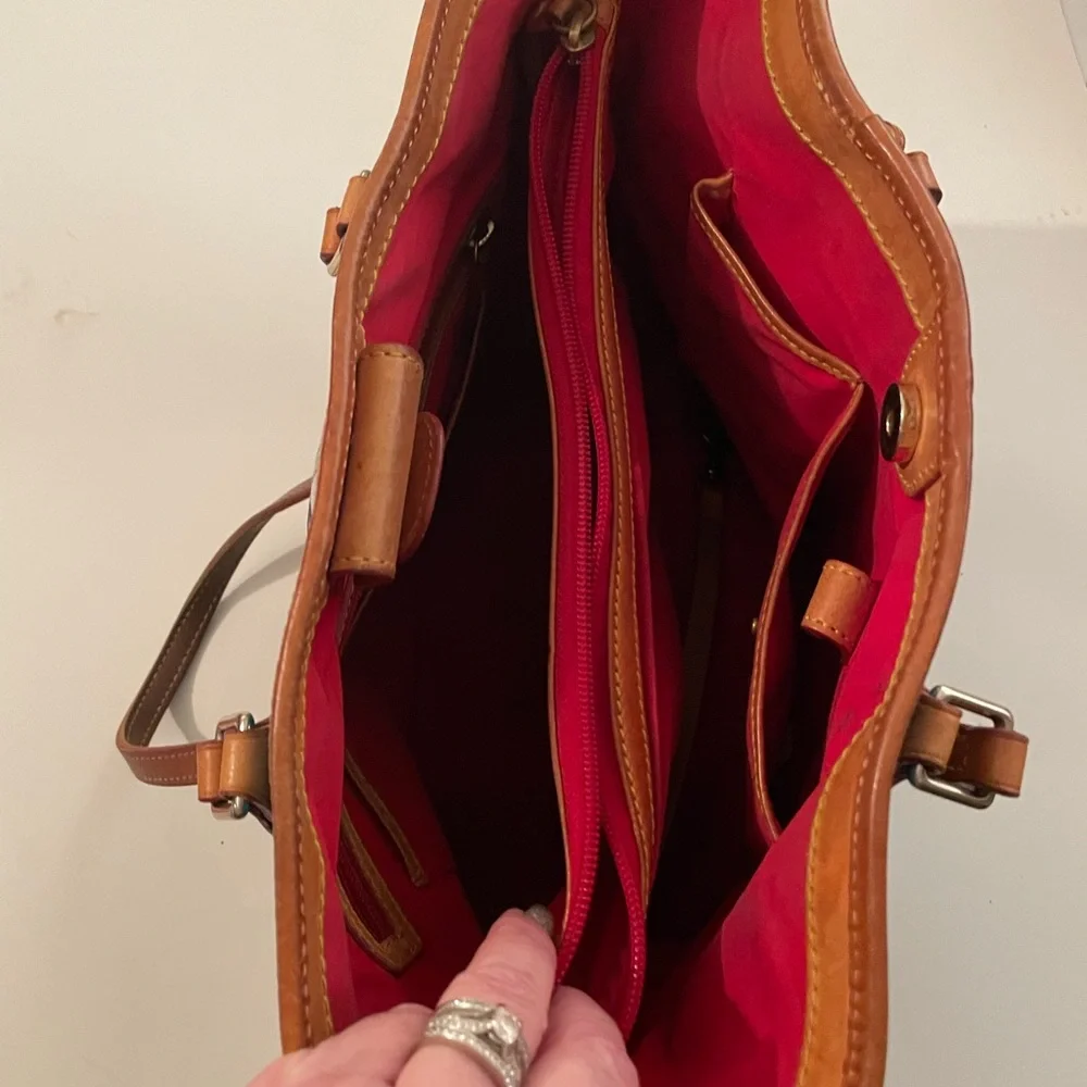 Purses. - Picture 12 of 13